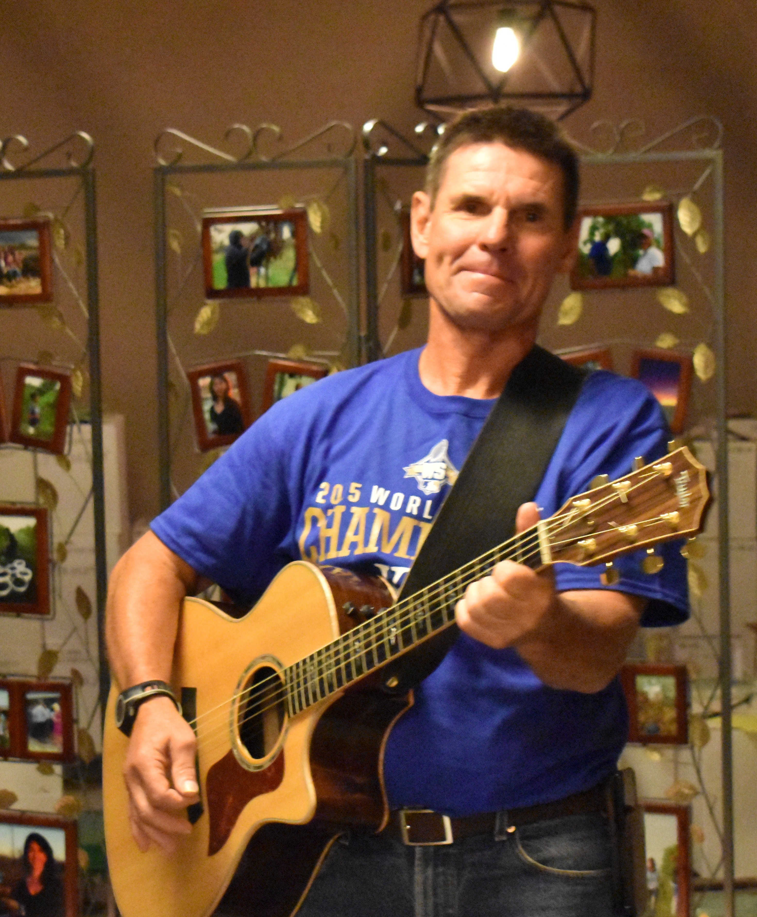 Bob Morrison live music artist